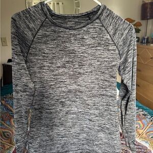 Cuddl Duds Climate Right women’s thermal top